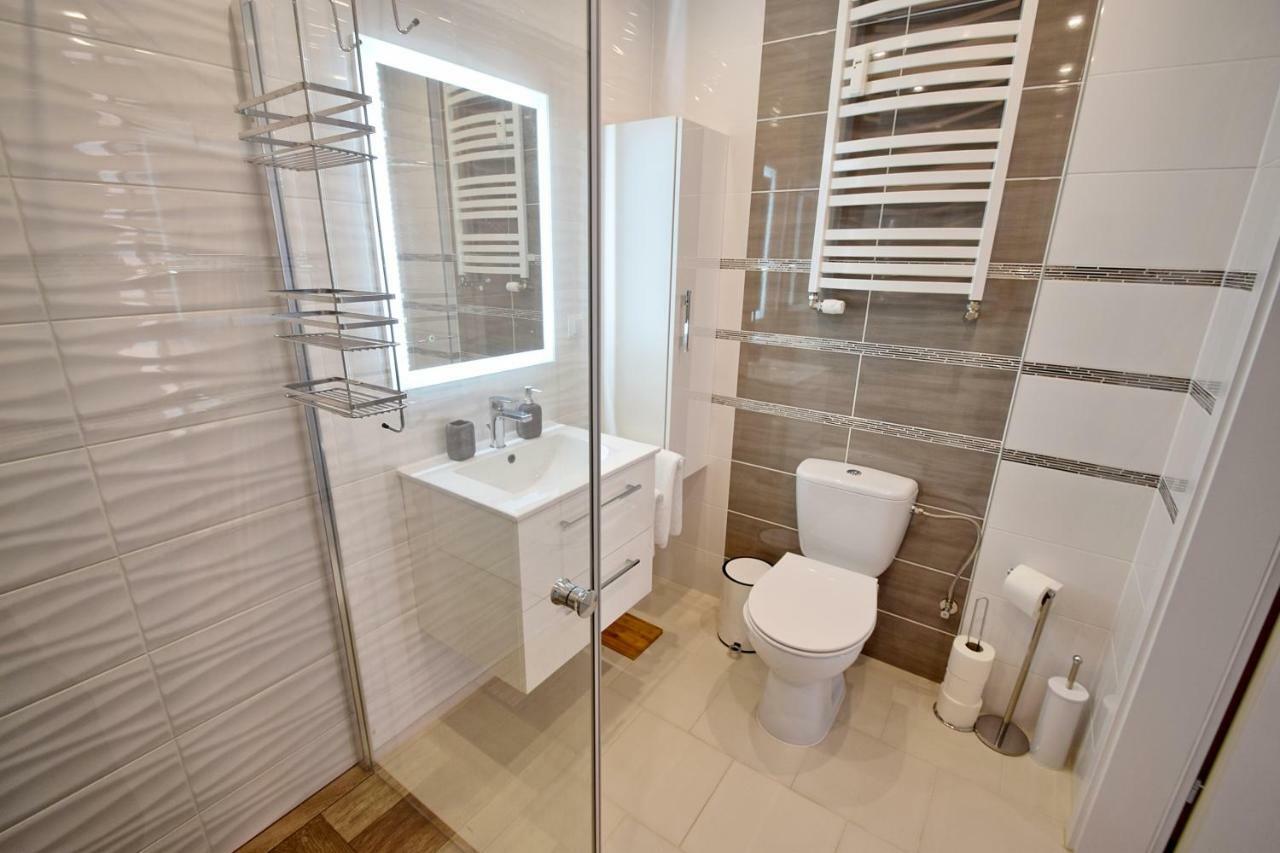 Blizej Morza 16 Premium Apartment Kolobrzeg Bagian luar foto